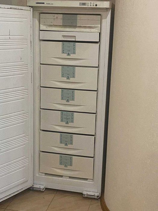 Морозильная камера Liebheerr