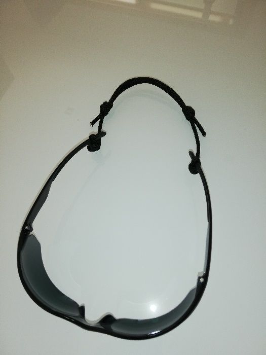 Fita em PARACORD 550 type III para óculos.
