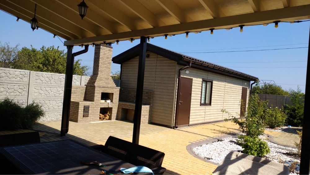 Сдам дом посуточно Черноморск (Ветеран)