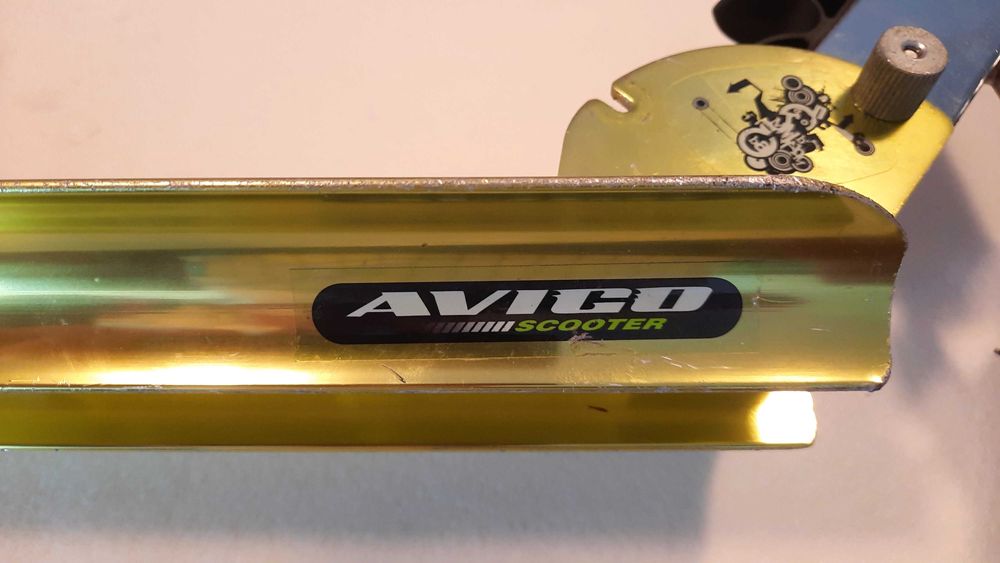 Trotineta AVIGO Scooter (50kg)