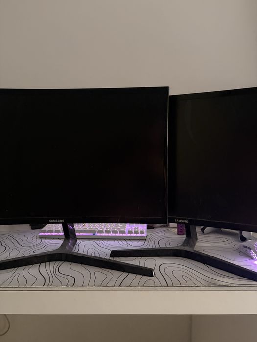 2 monitory samosmung 144hz, 60hz