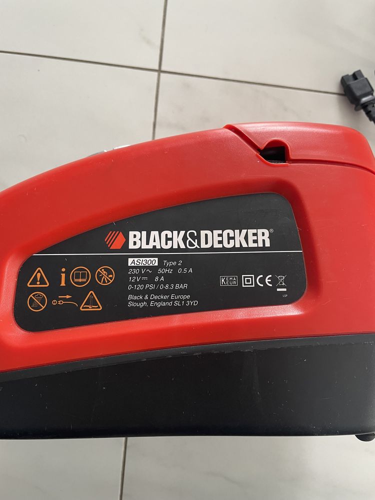 Kompresor bezolejowy Black&Dacker AS/300