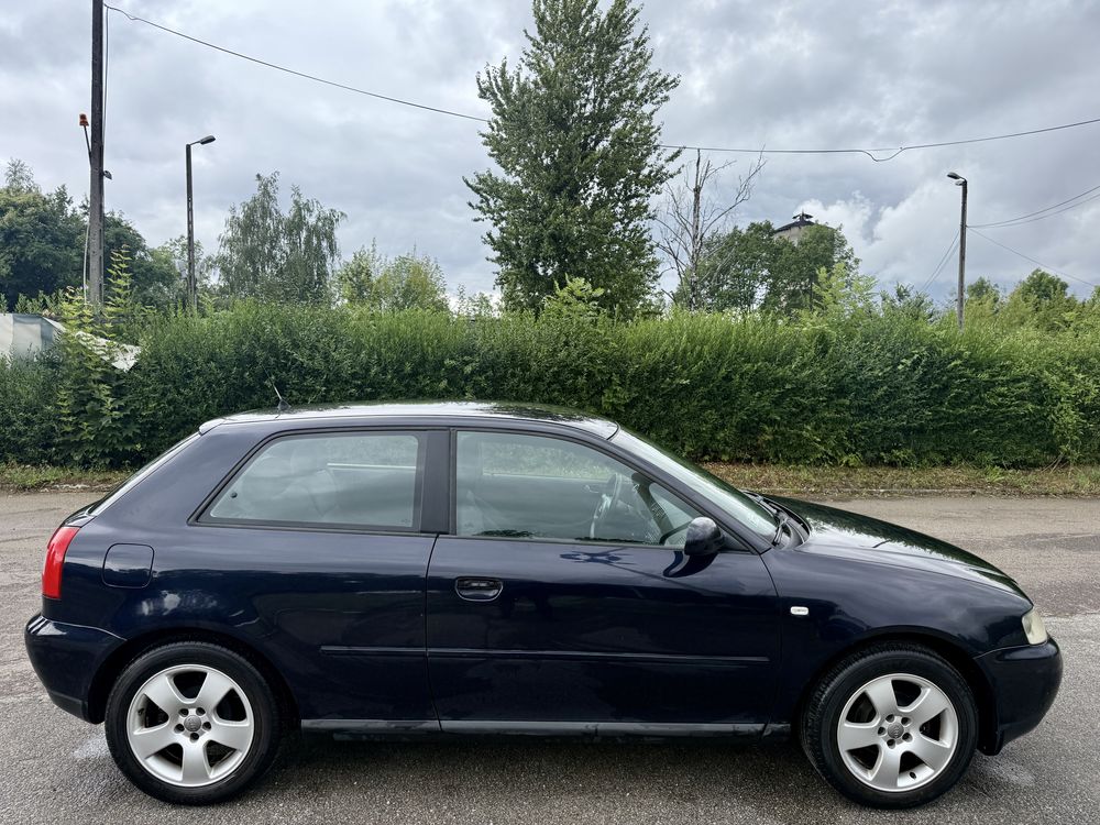 Audi A3/2002r/1.6 Pb/nowy przeglad/bez korozji!