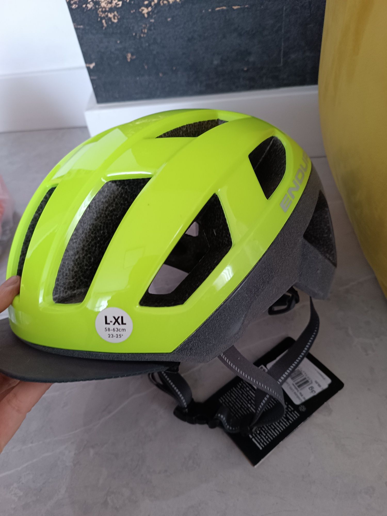 Endura kask lithium L/xl z lampką