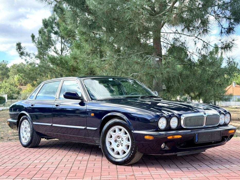 Jaguar XJ XJ8 3.2