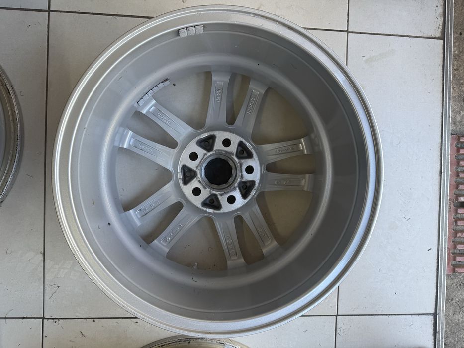 Felgi 17 5x112 ET30 7,5J BMW Mini czujniki