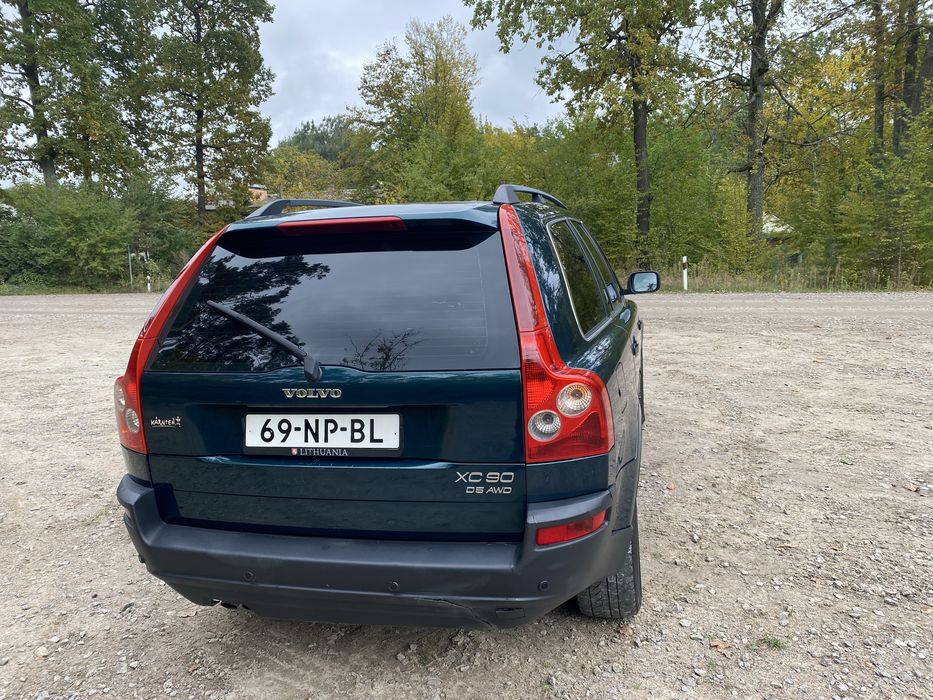 Volvo xc 90 повний привід