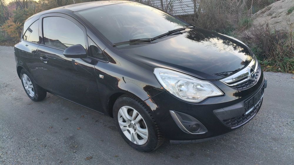 Opel corsa 1,4 klima lift 140 tys km