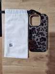Etui Iphone 16 Pro - Burga Main Character