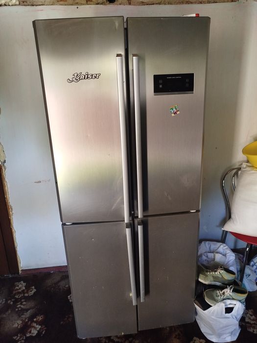 Побутова техніка Холодильник