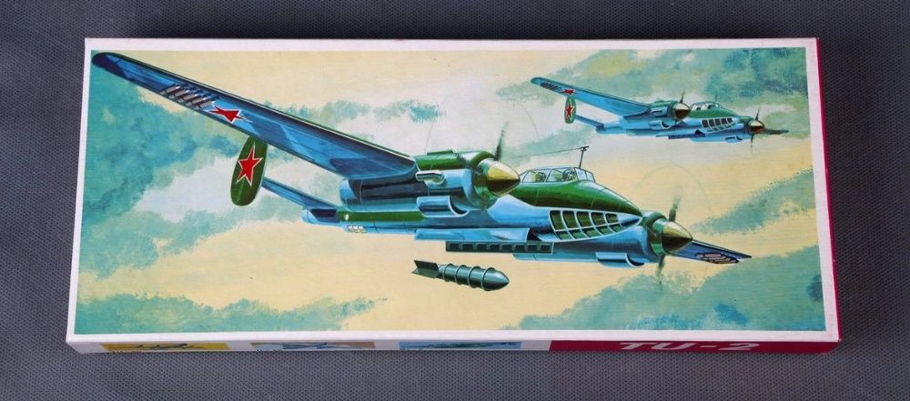 Збірна модель літака TU-2 (PLASTICART, НДР)