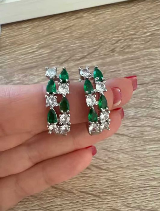 Срібні сережки в білому золоті зеленая яшма шпинель турмалін аметист