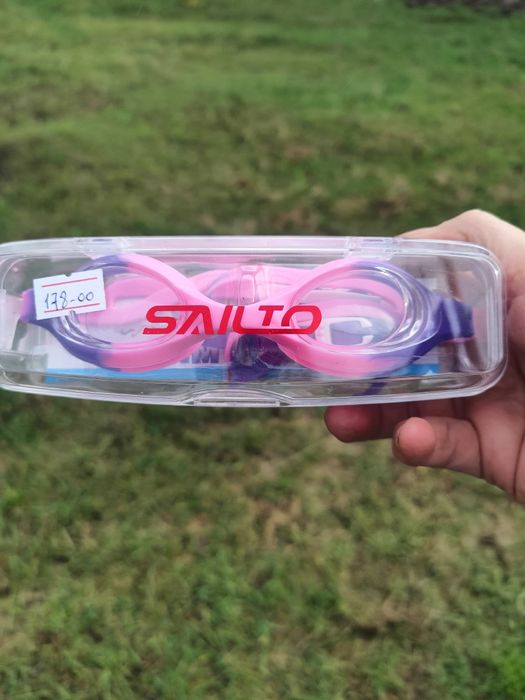 Очки плавательные на девочку 2-3 года новые