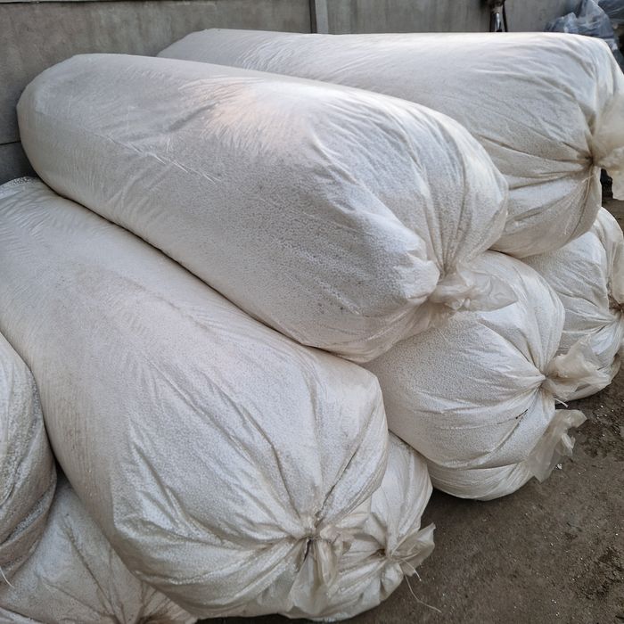 Granulat regranulat styropianowy styrobeton styropian