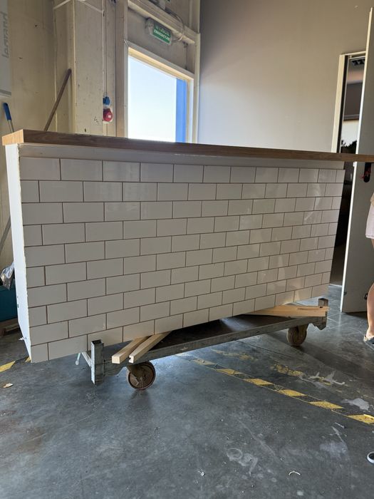 Lada sklepowa,  lada sprzedażowa. Po Kwiaciarni!