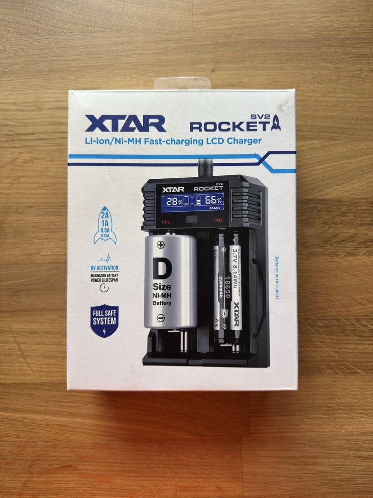 Зарядний пристрій Xtar rocket sv2