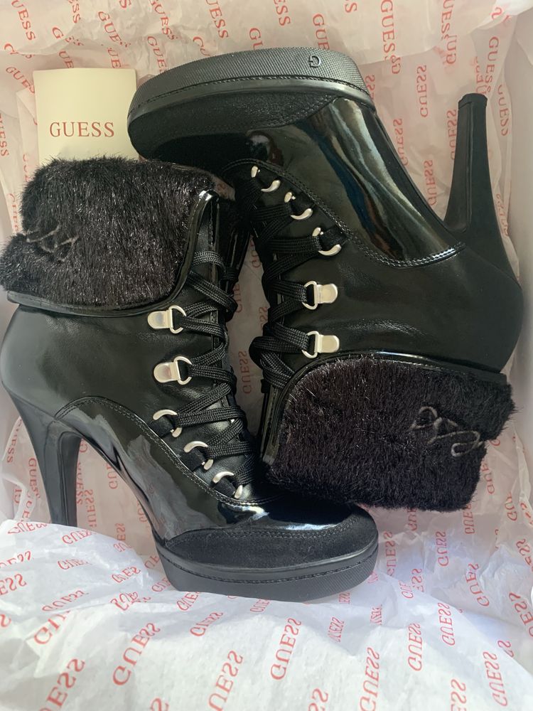 Botins/Botas Original Guess