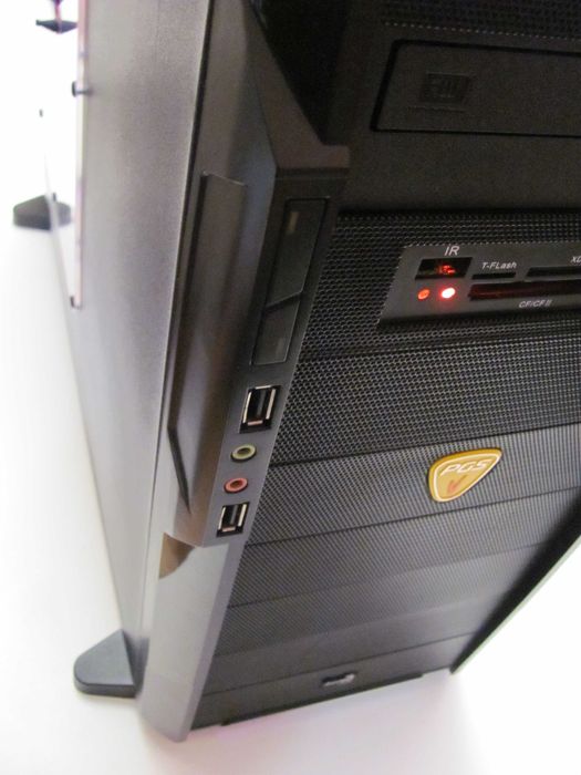 AMD 8 ядер 4.2 ГГц, 16 ГБ RAM, 8 ГБ графіка, SSD+HDD 1 ТБ, 1000W 80+