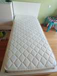 Cama Ikea MALM, 90x200 + Estrado de ripas LÖNSET, 90x200 + Colchão