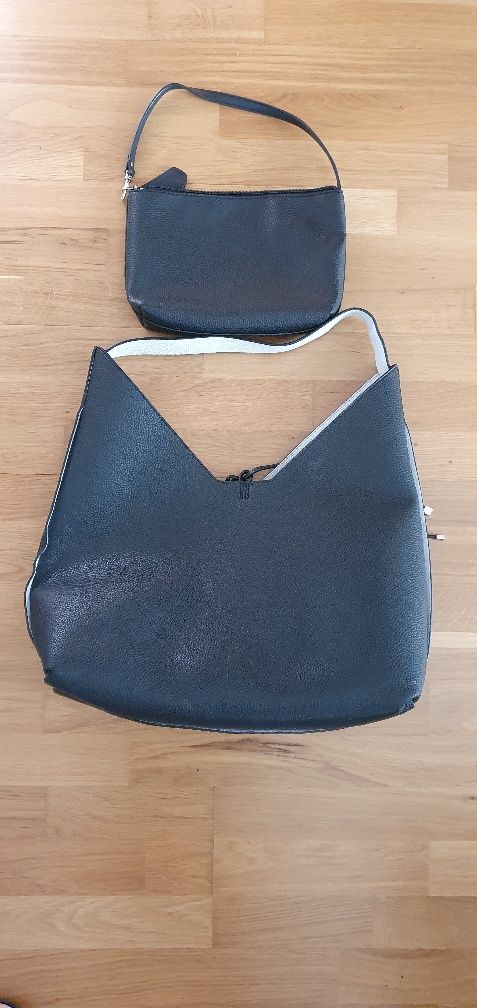 Torebka na ramię  2 w 1 f. GUESS - Bobbi dwustronna