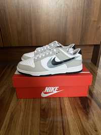 Nike Dunk Low Stencil Swoosh 38.5