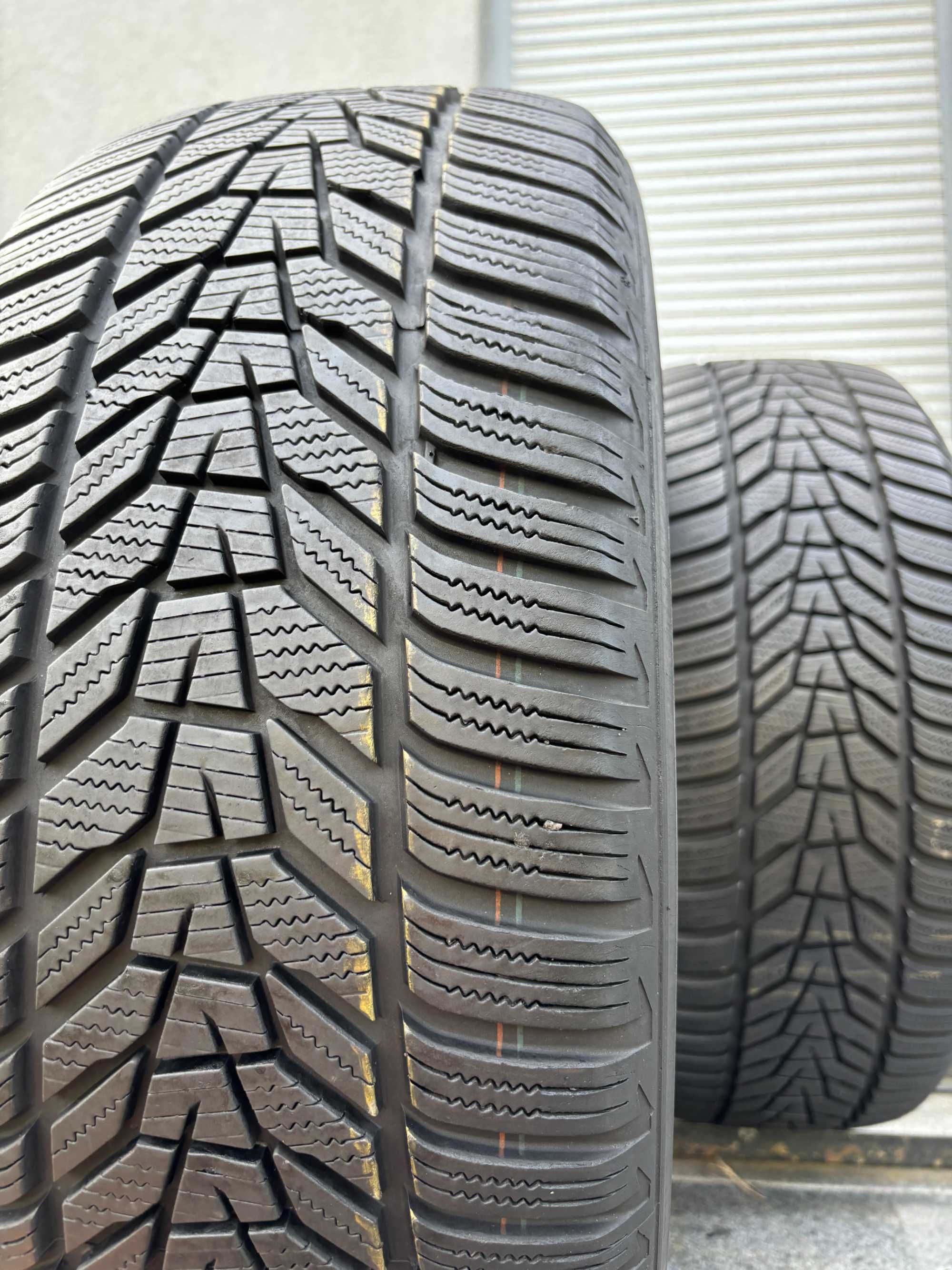 2szt zimowe 235/55R17 Hankook 8mm 2021r świetny stan! Z5439 gwarancja