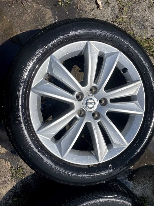 Volvo V60 II Komplet felg alufelgi alusy 5x108 et40.5 225/50 r17 21r.