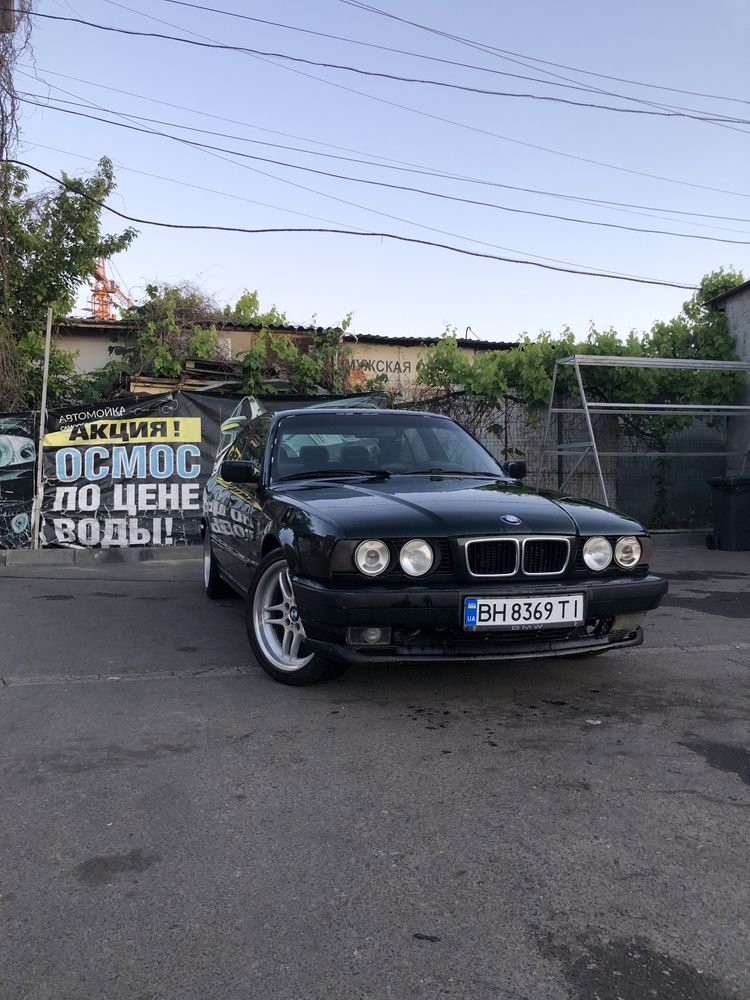 Продам BMW E34