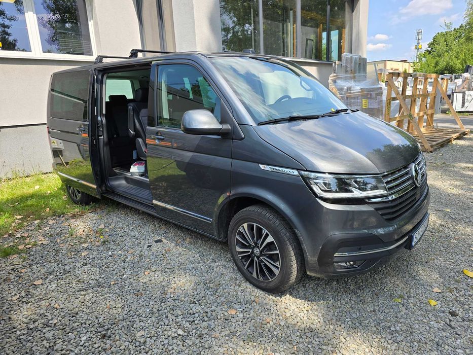 VW Multivan  T6.1 Long automat