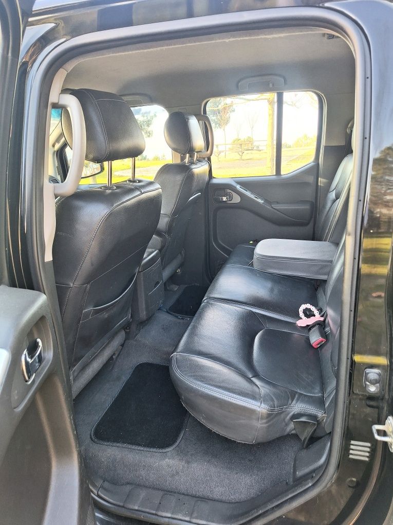 Nissan navara D40