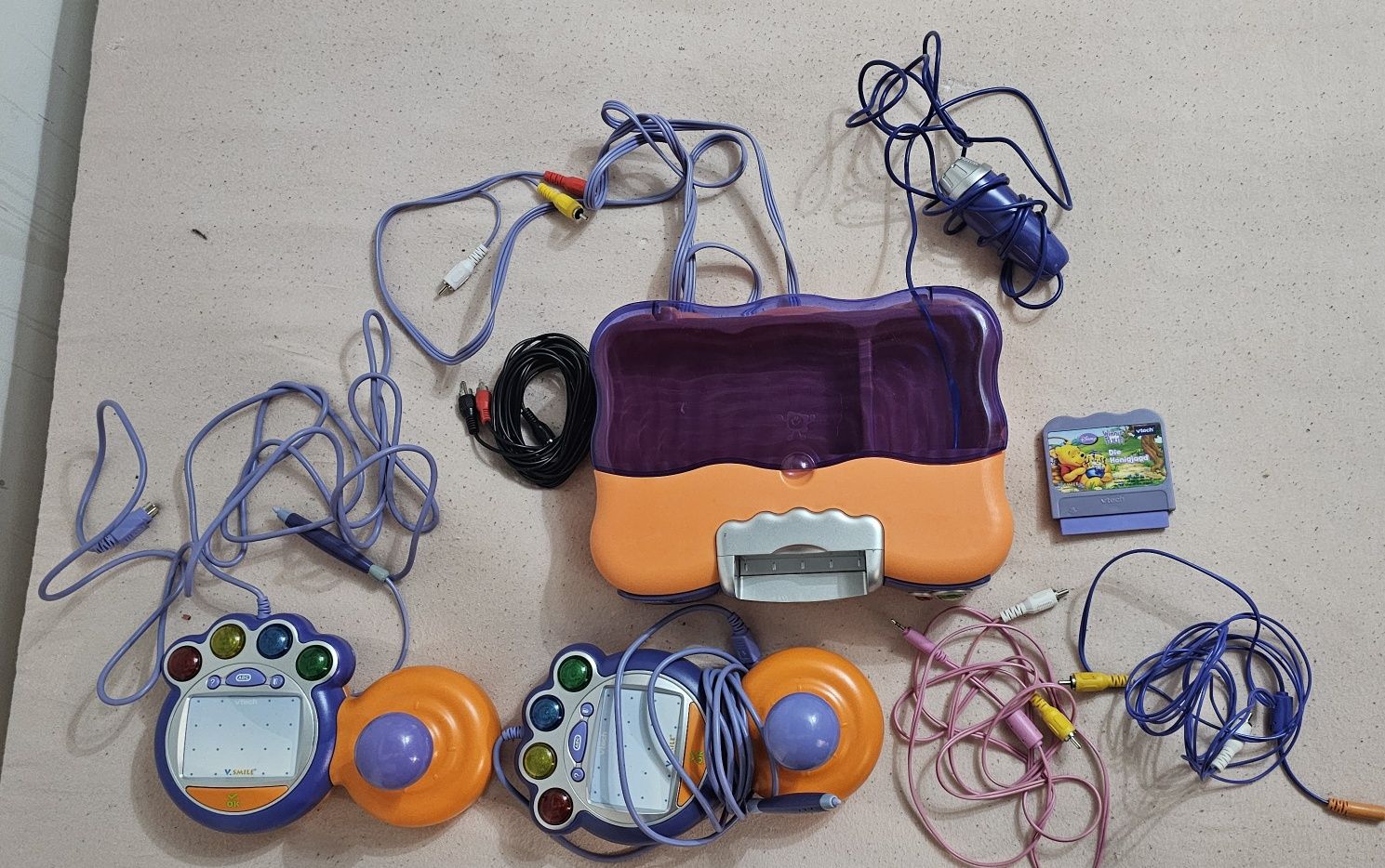 Vtech v smile konsola + gra 2x joystick