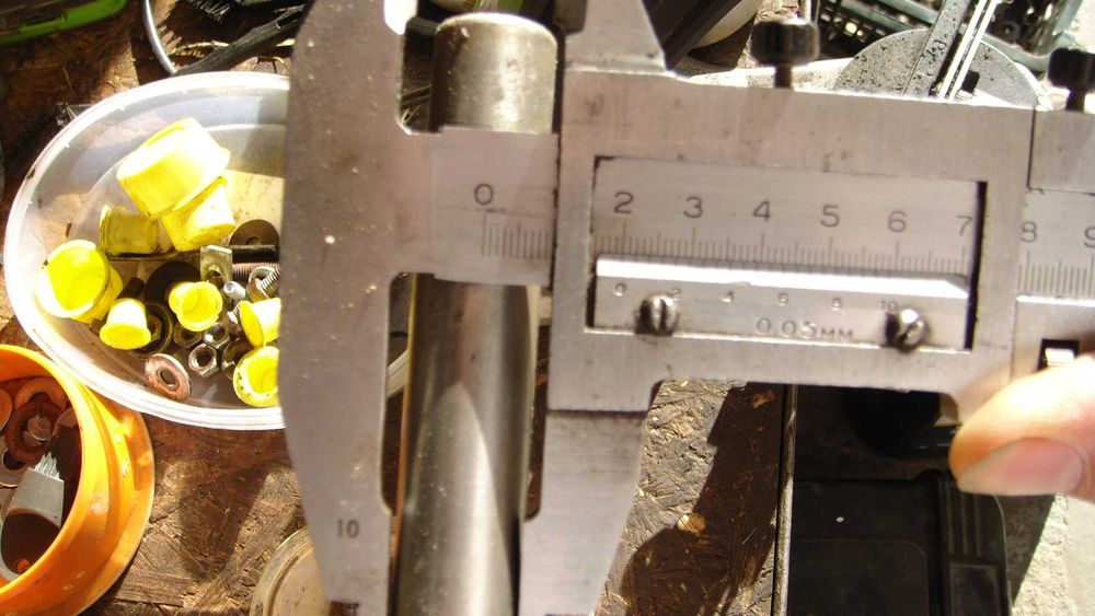 Śruba napędowa nastawna składana