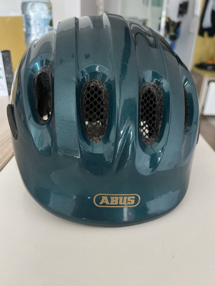 Kask dla dziecka abus