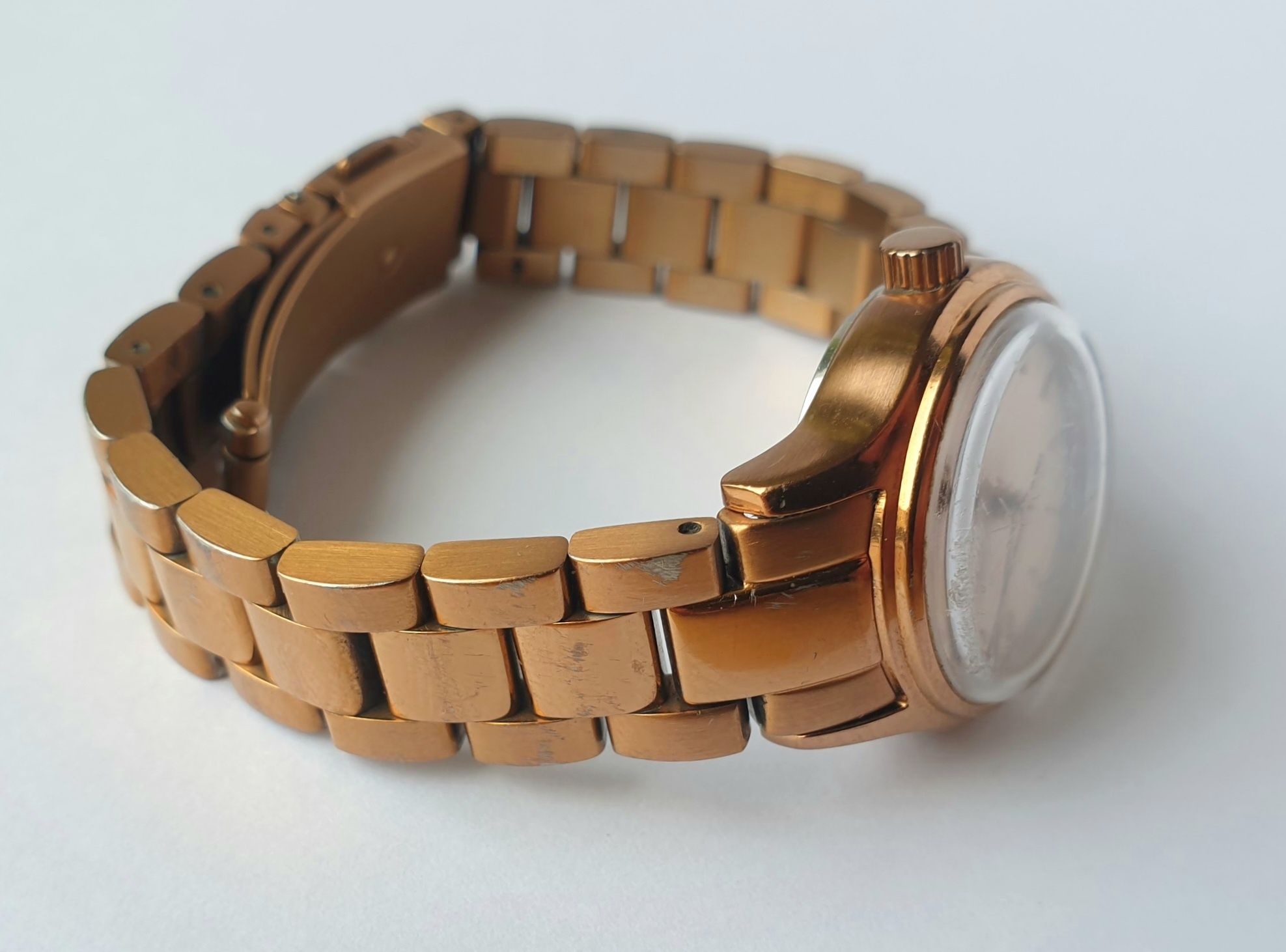 Zegarek damski Fossil złocony date-just