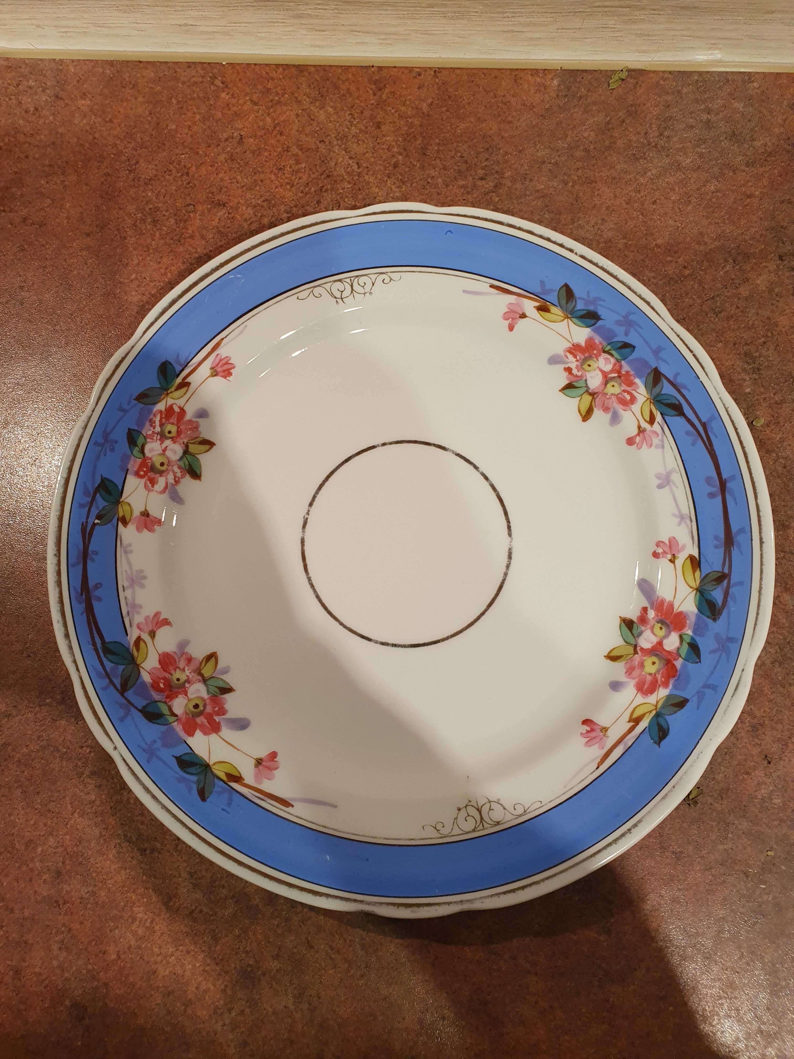 Przedwojenny  talerz  ręcznie malowany,   24,5  cm