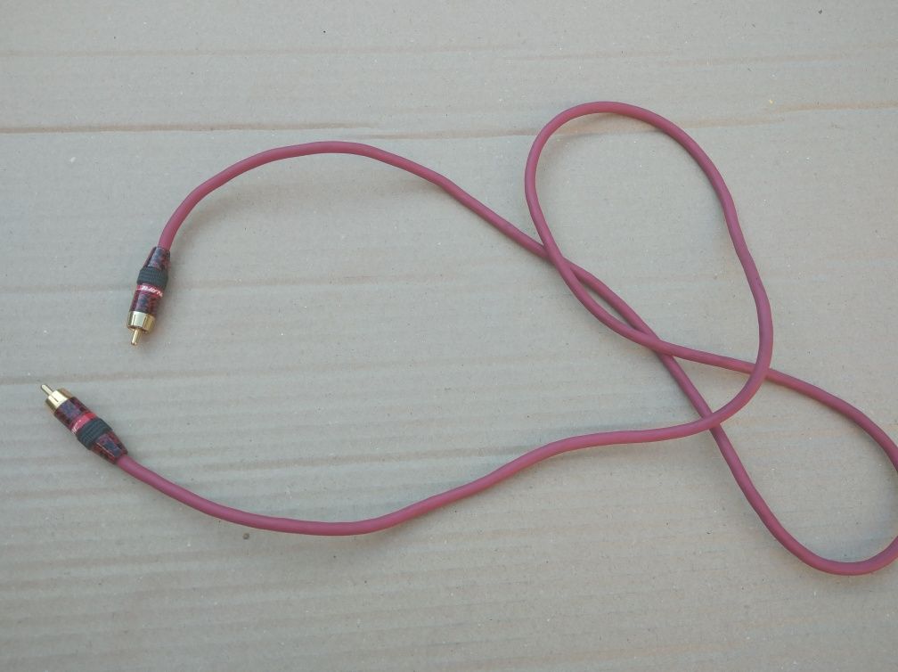 Acoustic research audio кабель 3.6 метра