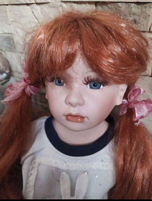 Фарфоровая кукла 65си