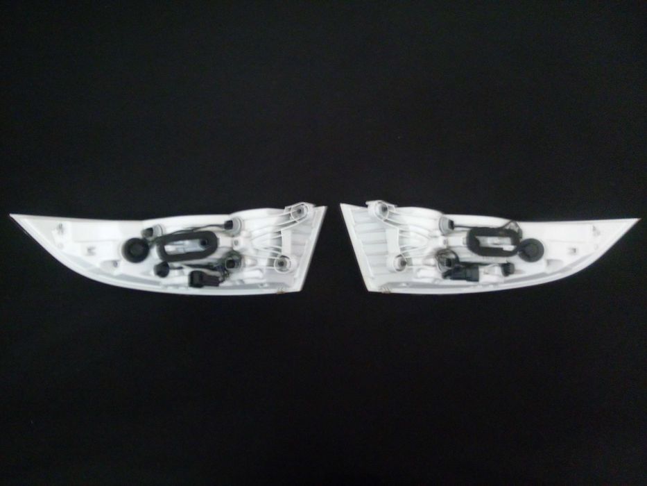 GX73-13404-AE Jaguar XE  Europe