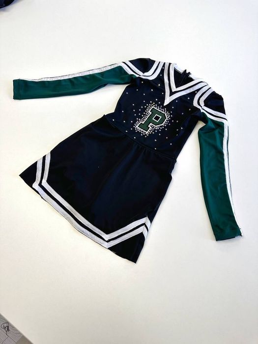 Танцювальні костюми на замовлення , карнавальні костюми, форма з лого