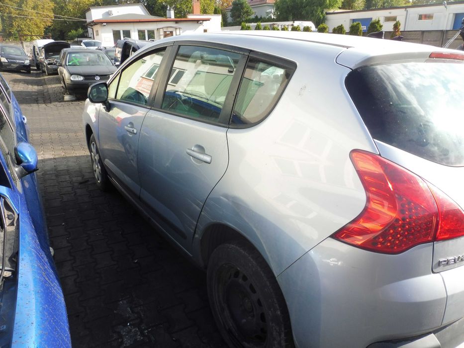 Peugeot 5008 na części zderzak maska drzwi szyba lusterko
