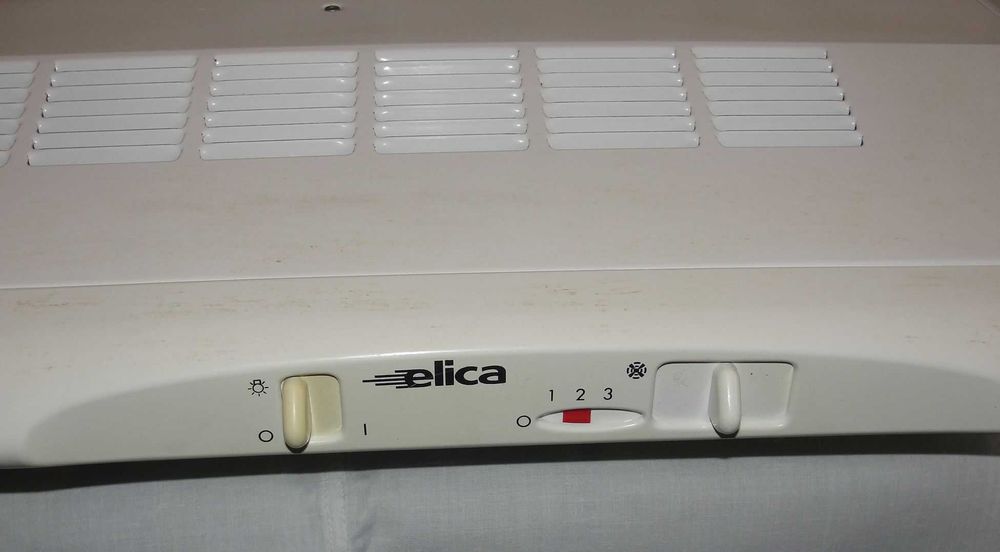Витяжка "Elica 127B"