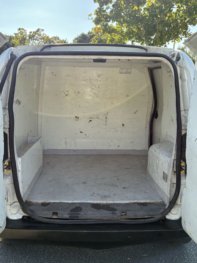 Peugeot Bipper Fibrada