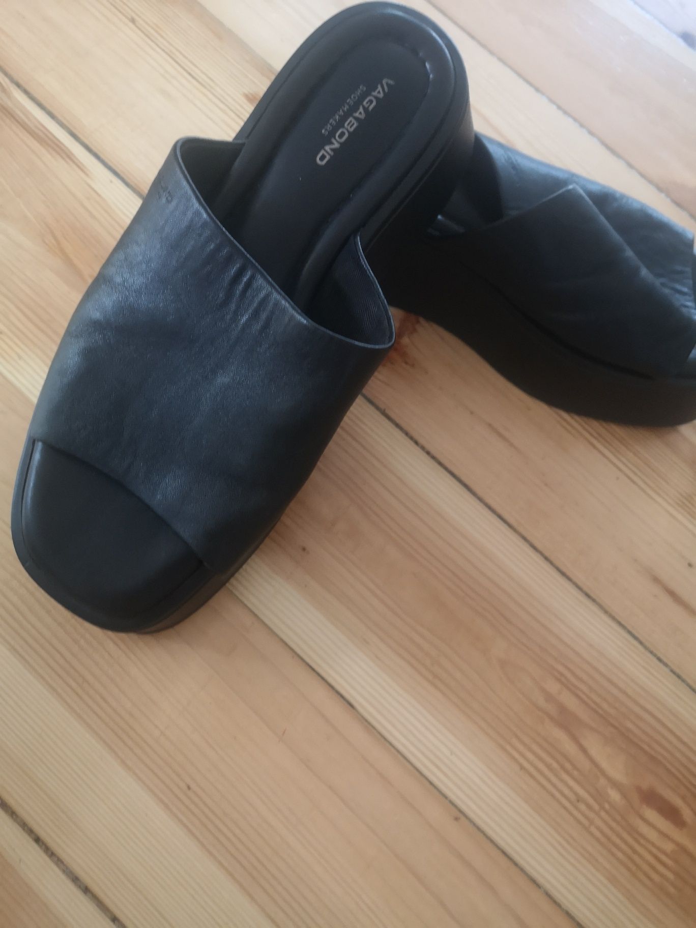 Klapki Vagabond 38