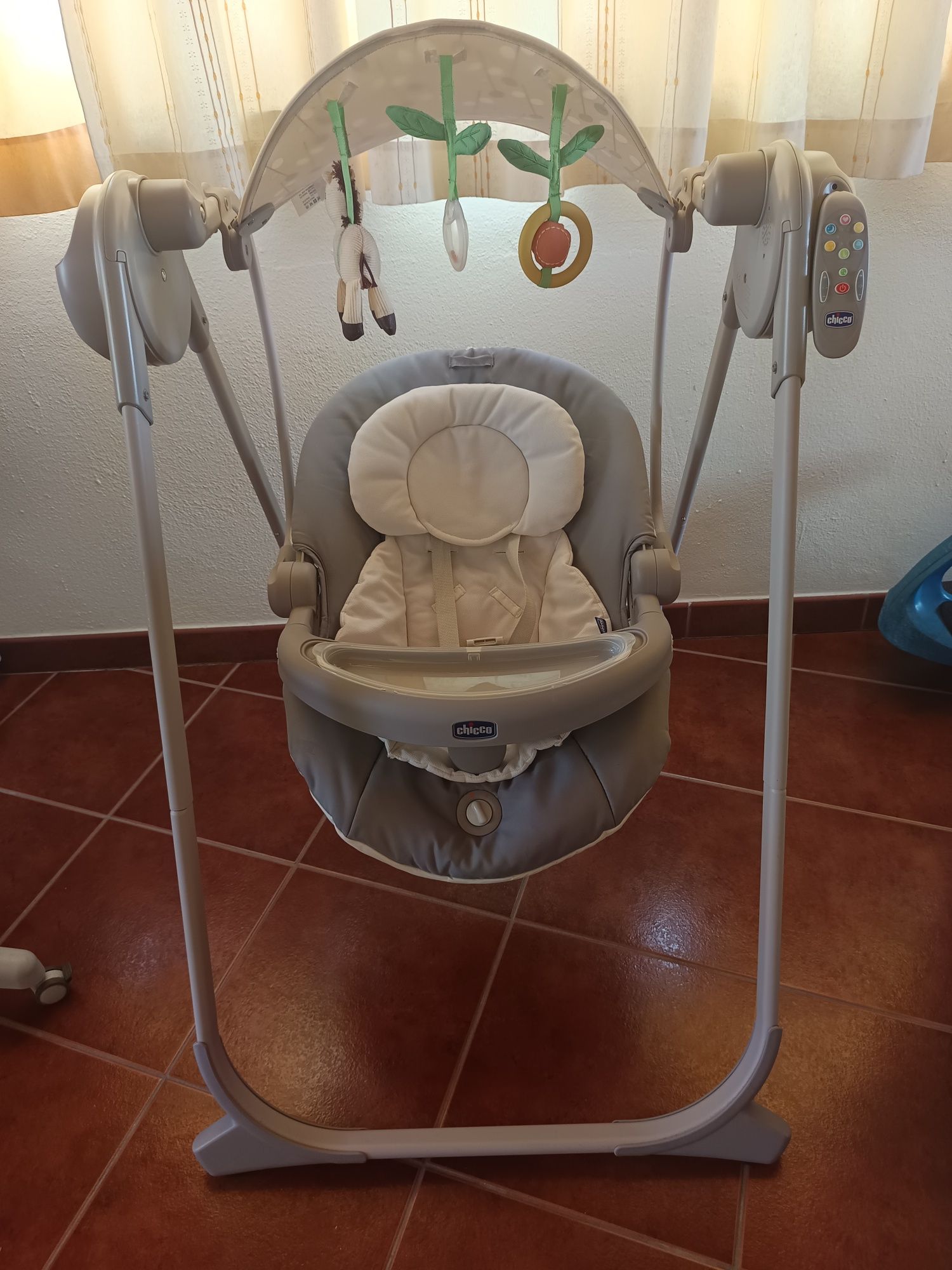 Conjunto berço e espreguiçadeira Chicco