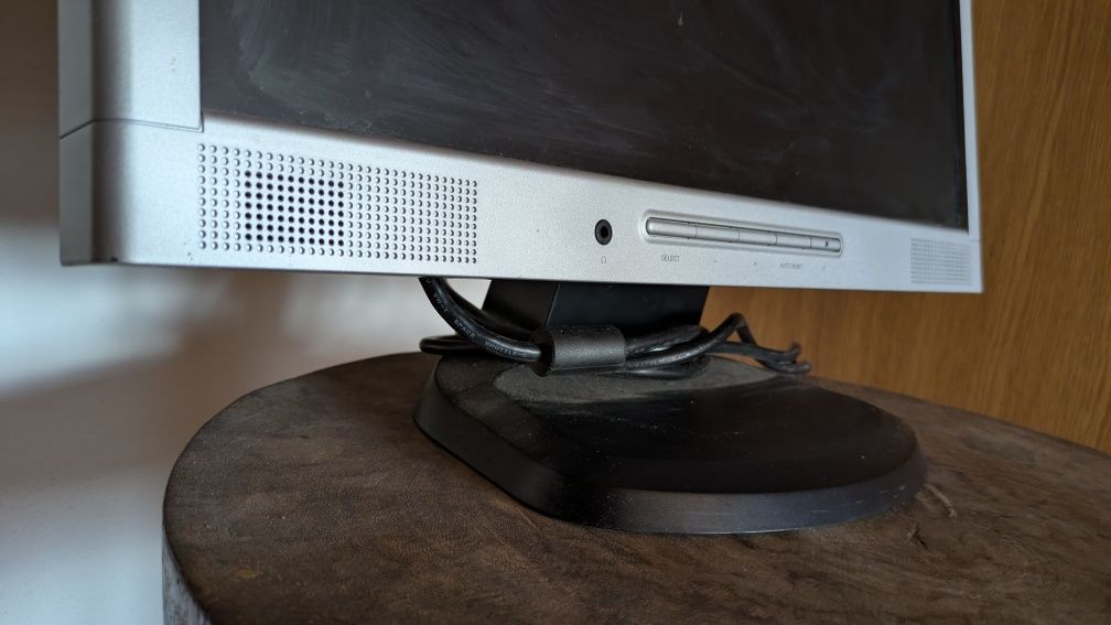 Monitor NEC 20cali