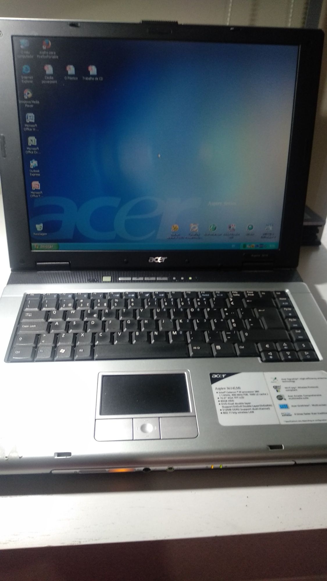 Portátil Acer Aspire 3614LMI