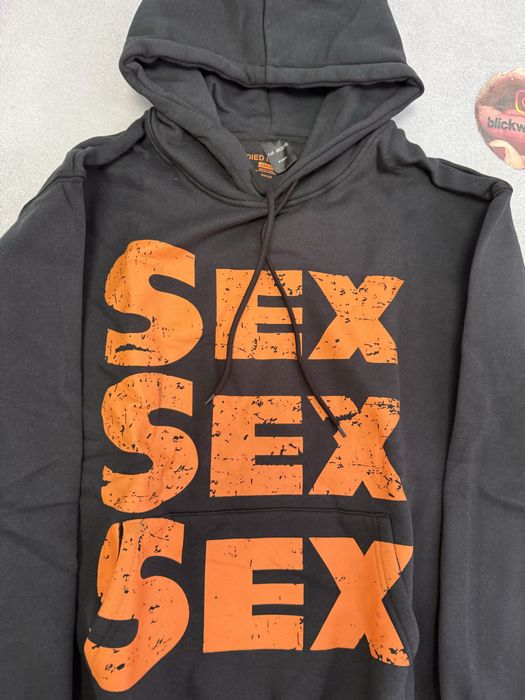 худи Sex Life is war merch vetements balenciaga