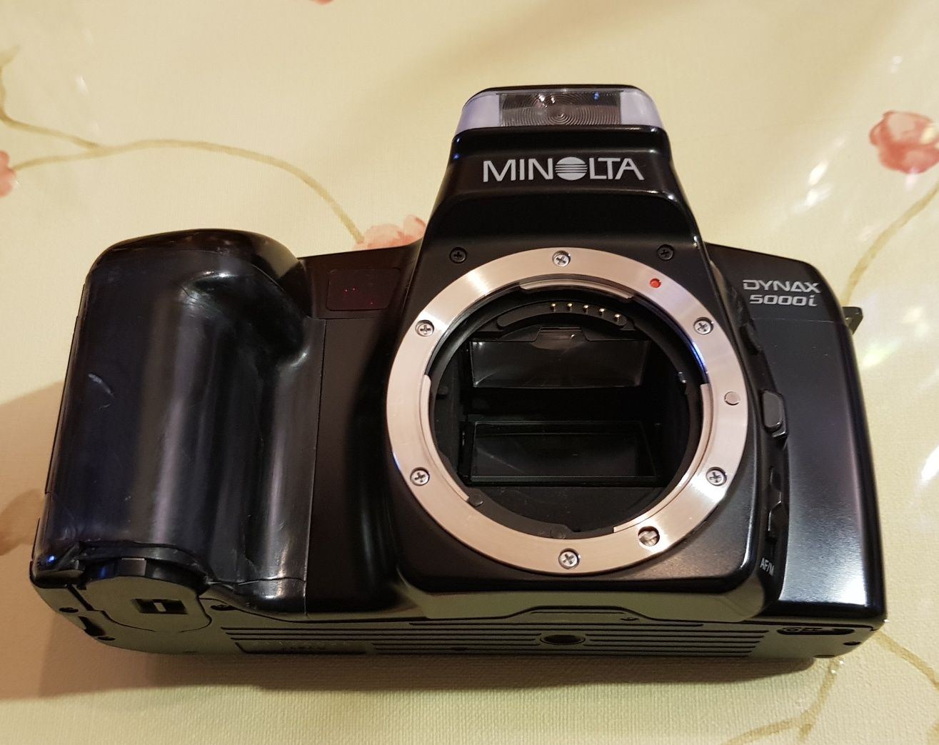 Máquina fotográfica MINOLTA Dynax 5000i para peças