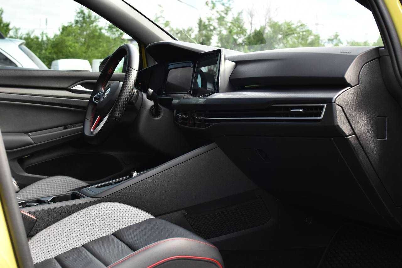 Volkswagen Golf gti 2021 р. 2.0 turbo бензин (Перший внесок від 20%)