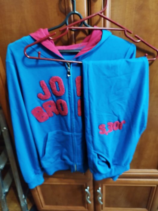 Dres damski z kapturem na suwak M L